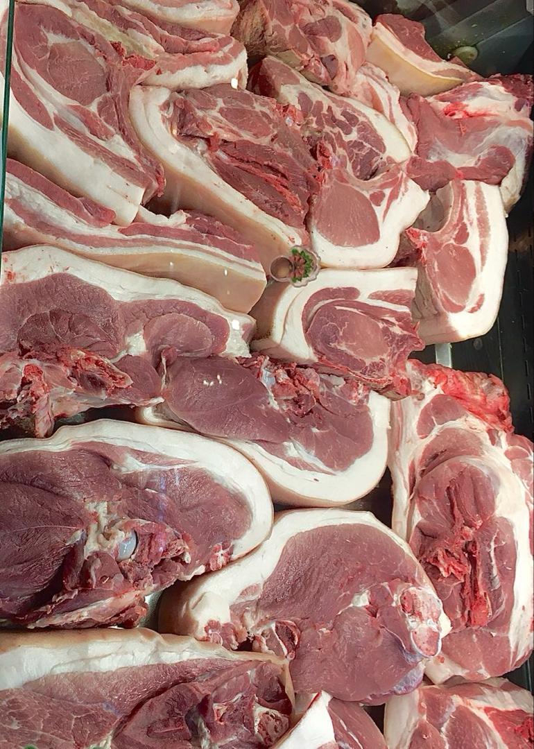 WHOLE PORK — 180 lbs Hanging Weight